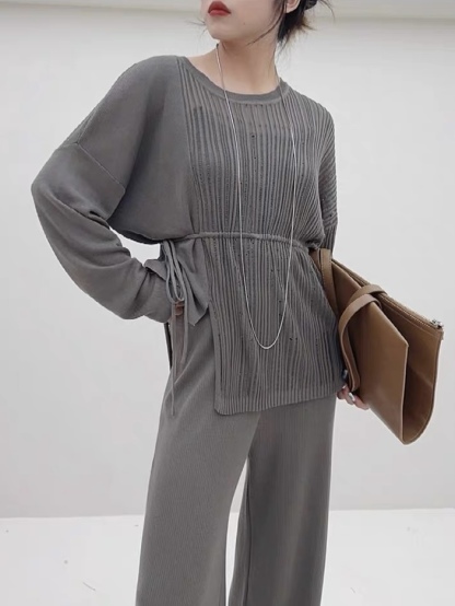 Erin Sheer Knit Top-The Black Bow-