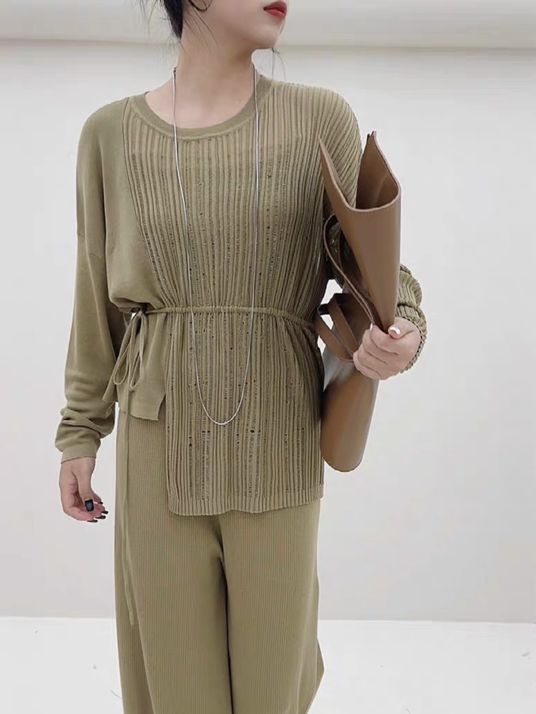 Erin Sheer Knit Top-The Black Bow-