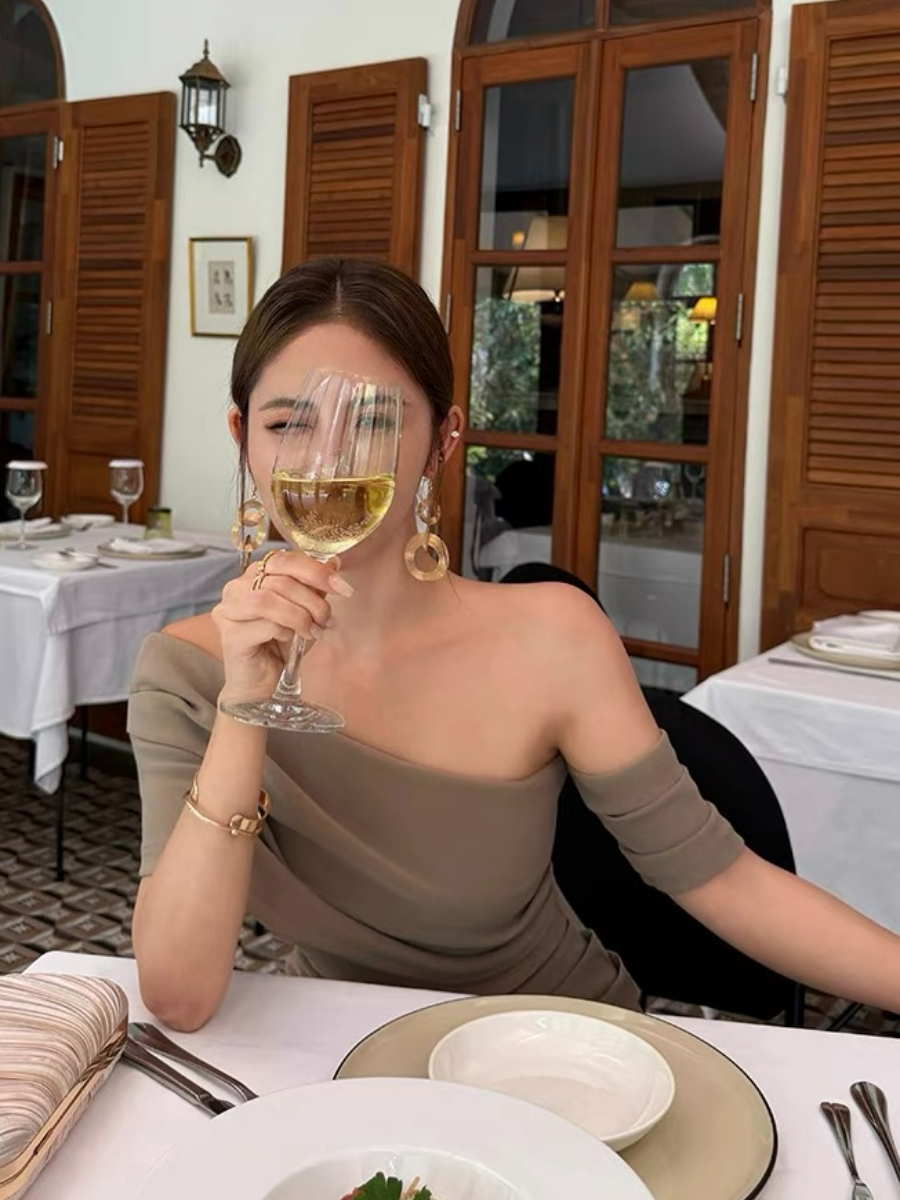 Frederika Asymmetric Shoulder Dinner Dress