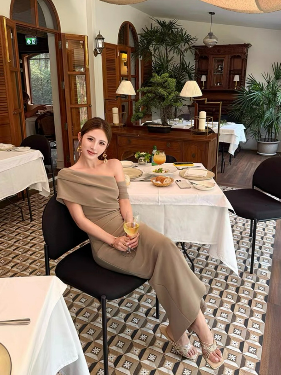 Frederika Asymmetric Shoulder Dinner Dress