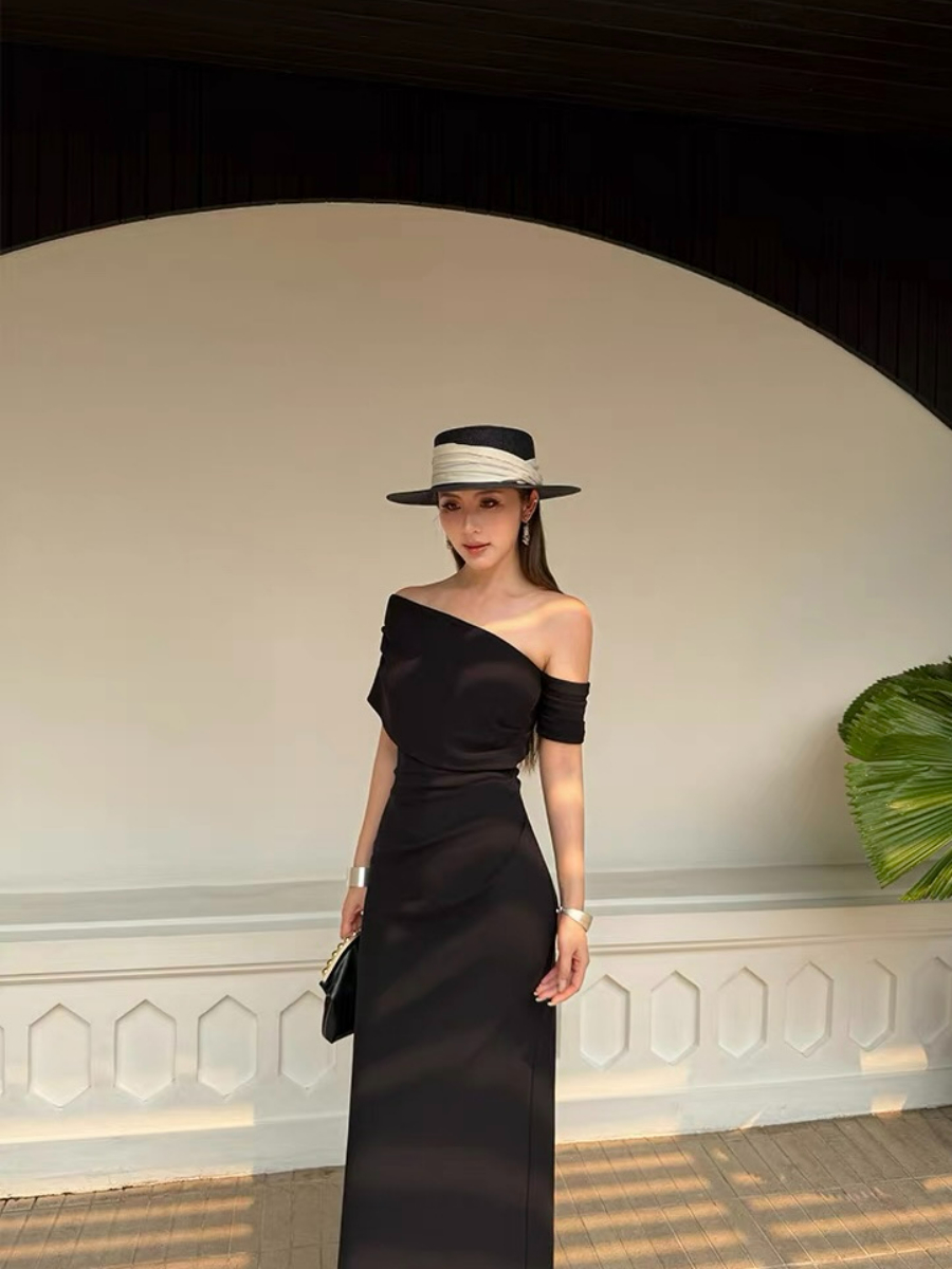Frederika Asymmetric Shoulder Dinner Dress