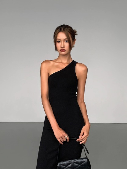 Vennie One Shoulder Back Slit Midi Dress-The Black Bow-