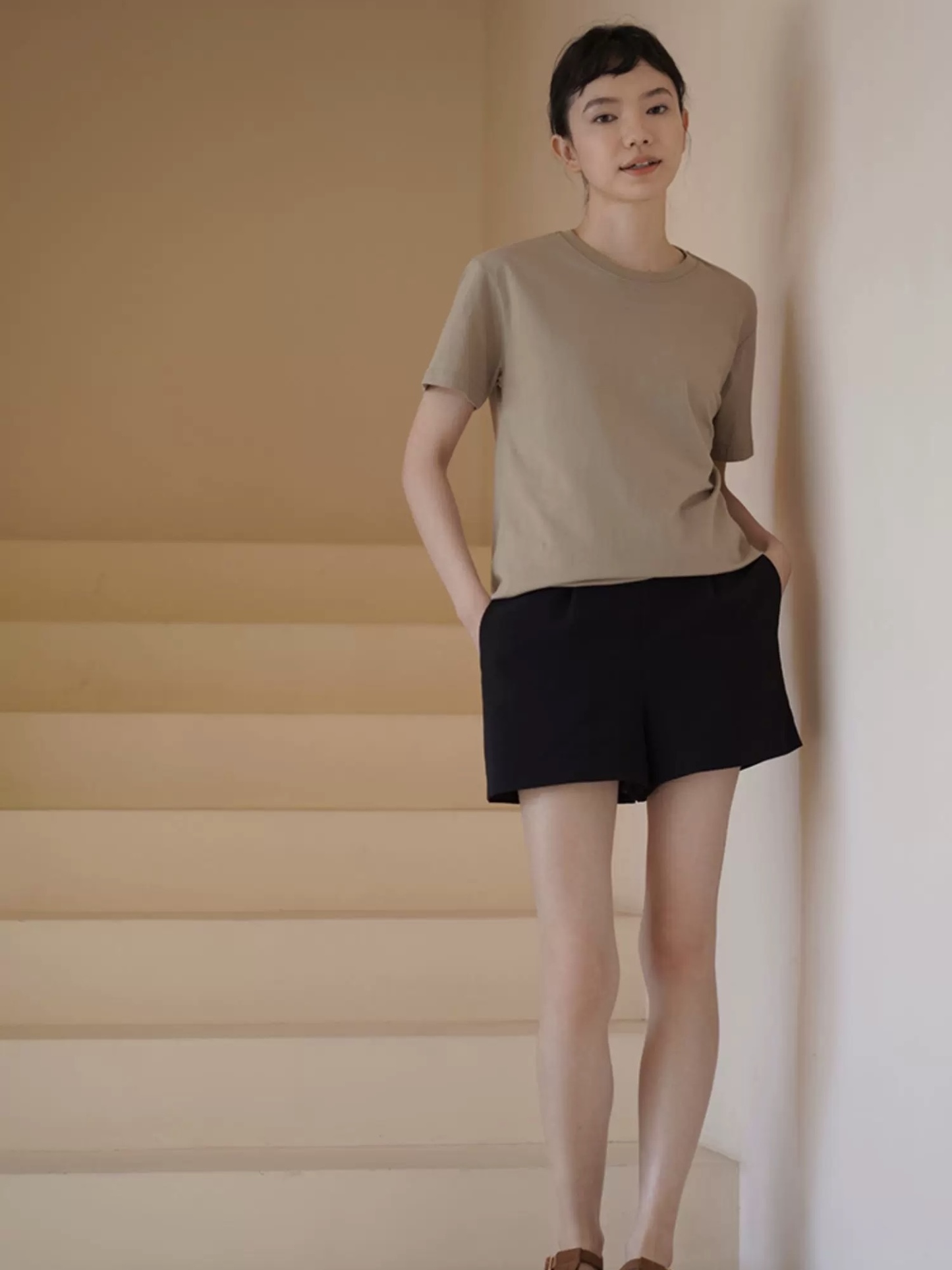 Vendy Basic Tee