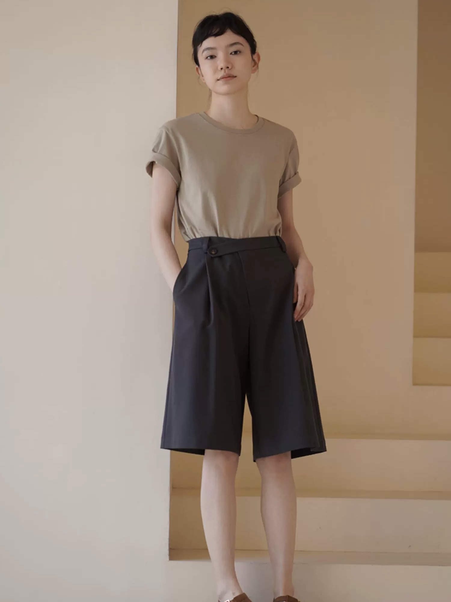 Vendy Basic Tee