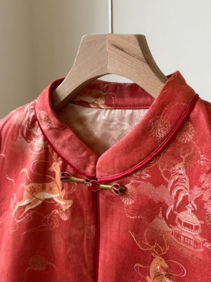 Shuang De Oriental Vest