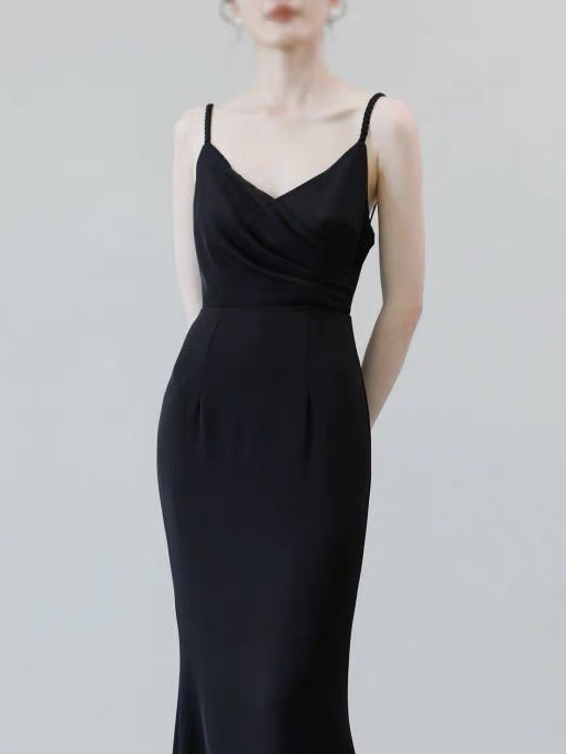 Lily Side Ruched Dinner Dress (Discounted-S size)