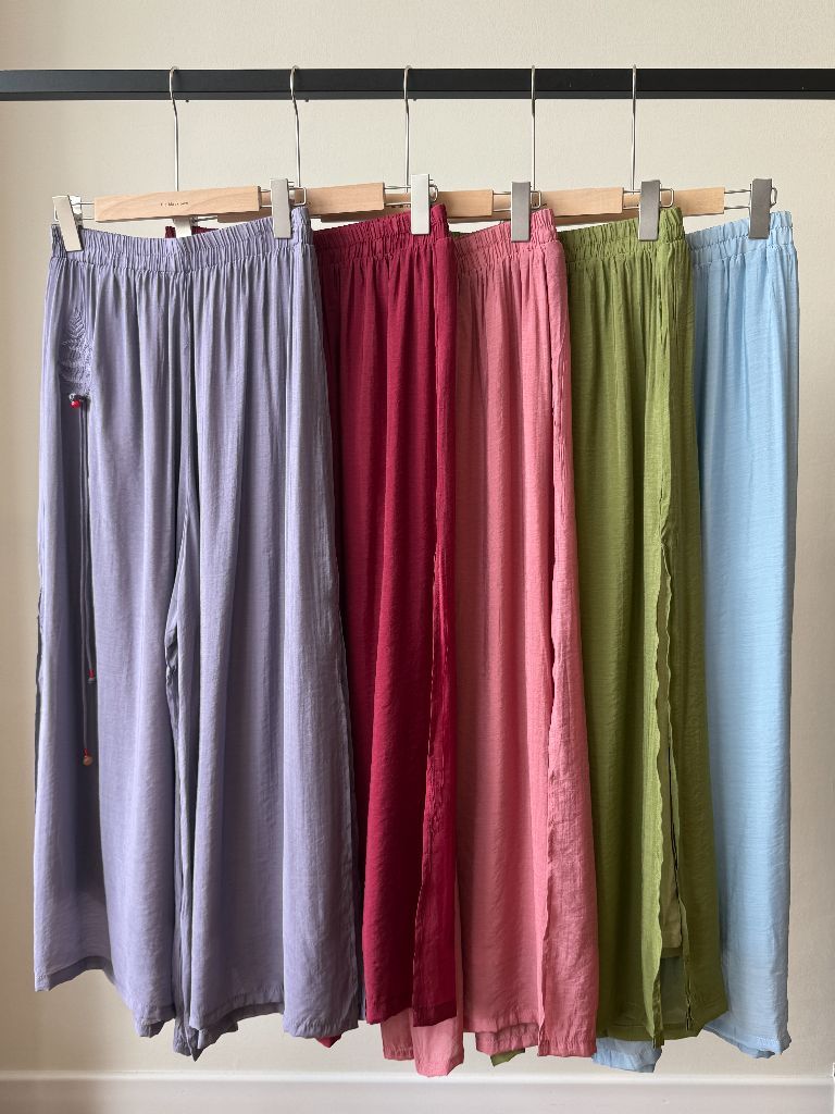 Li Qi Floral Embroided Oriental Vest