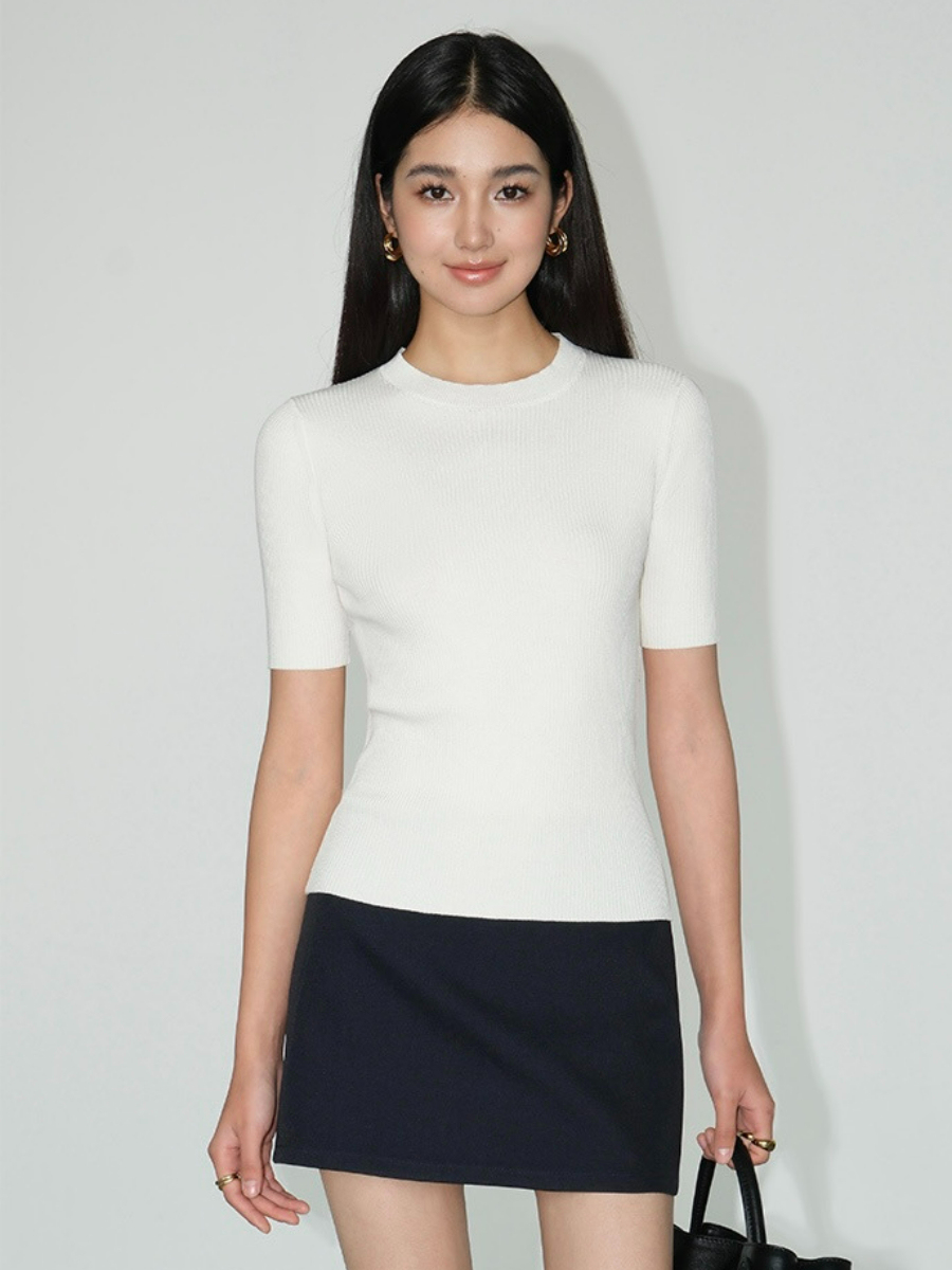 Juliette Clean Fit Round Neck Top-The Black Bow-