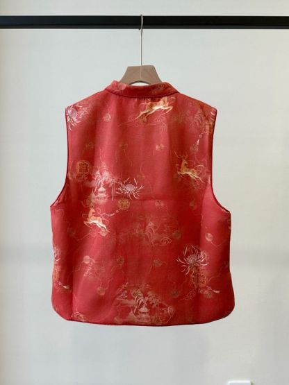 Shuang De Oriental Vest