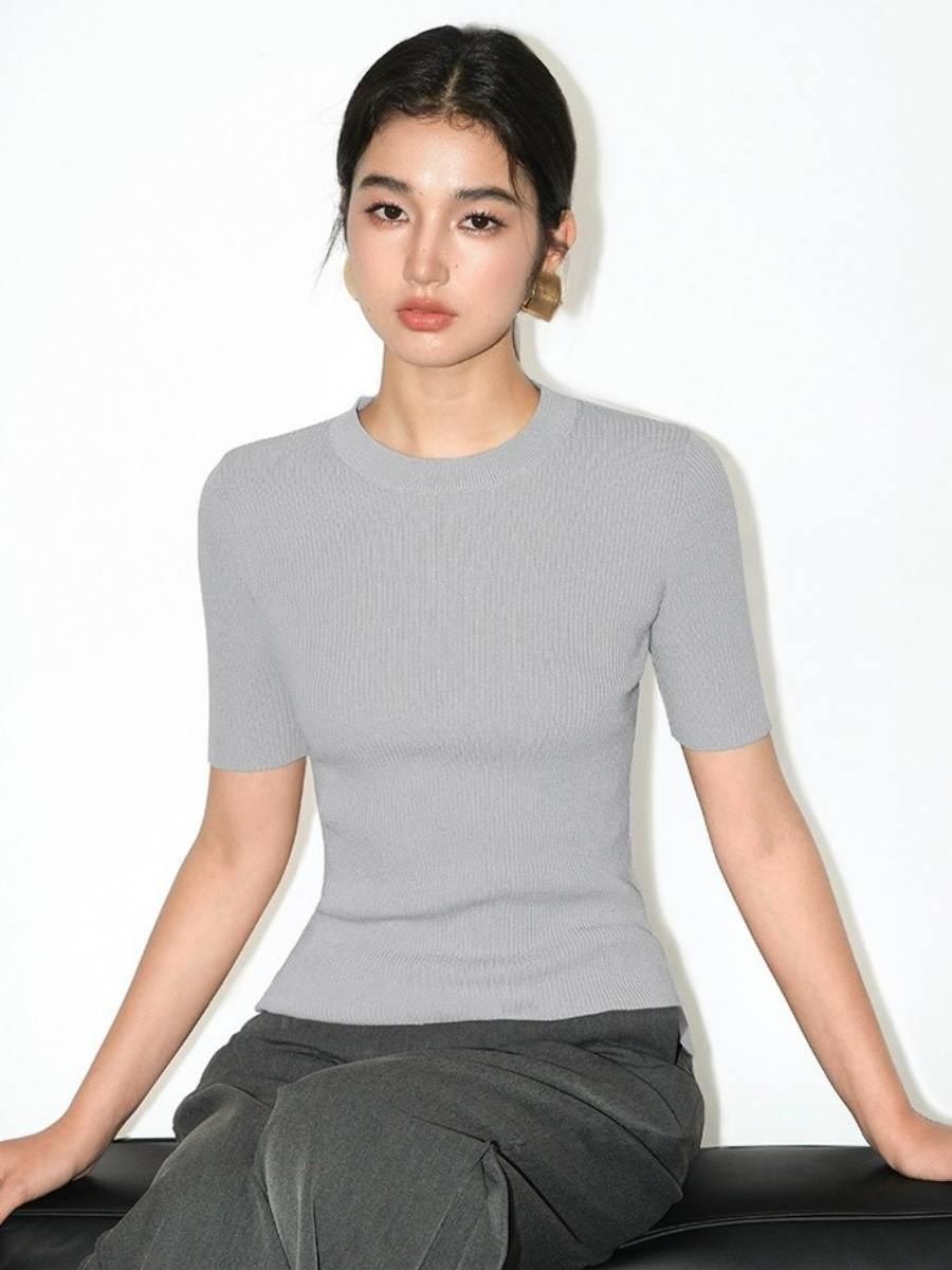 Juliette Clean Fit Round Neck Top-The Black Bow-