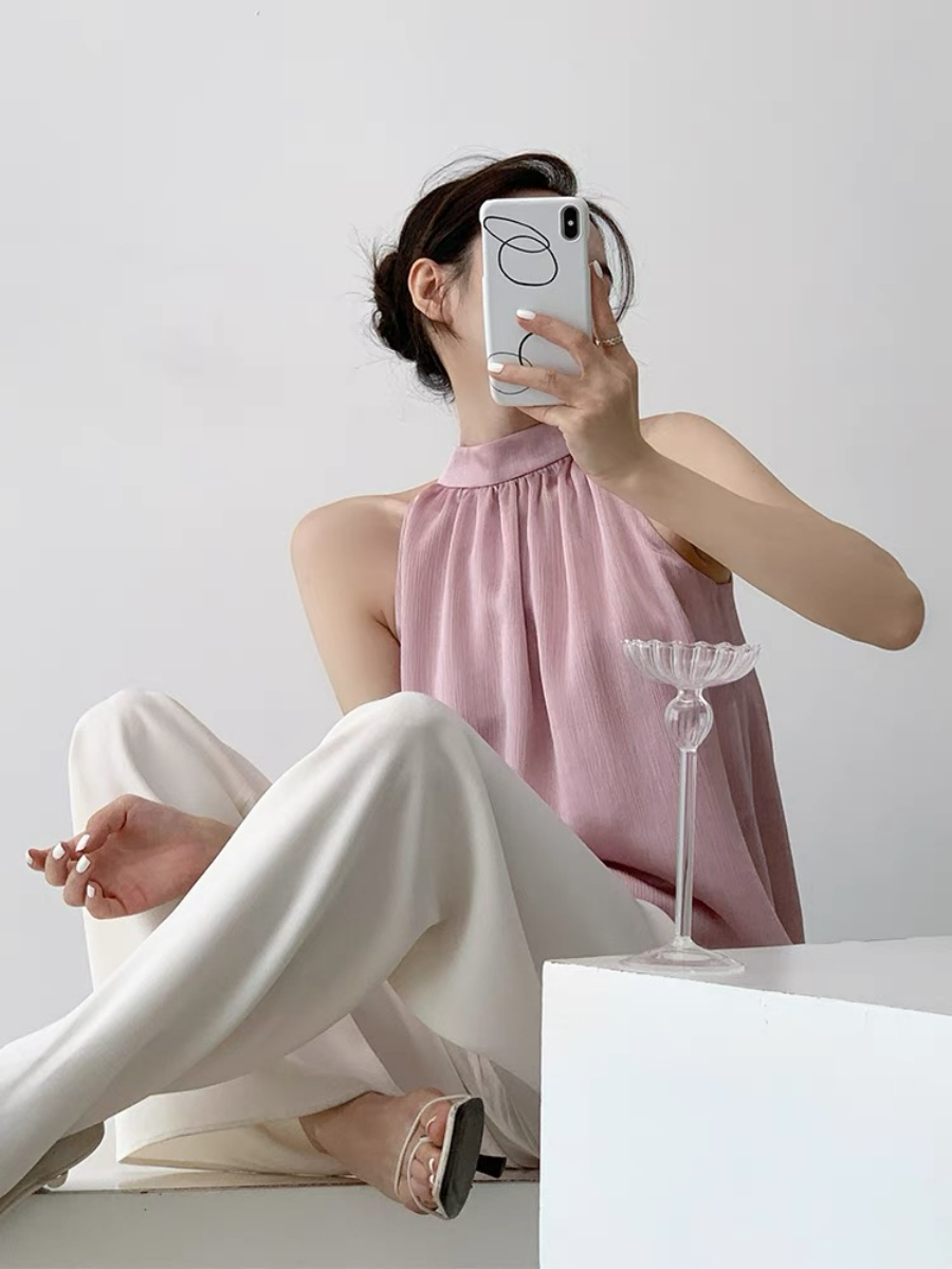 Niko Halter Neck Top-The Black Bow-