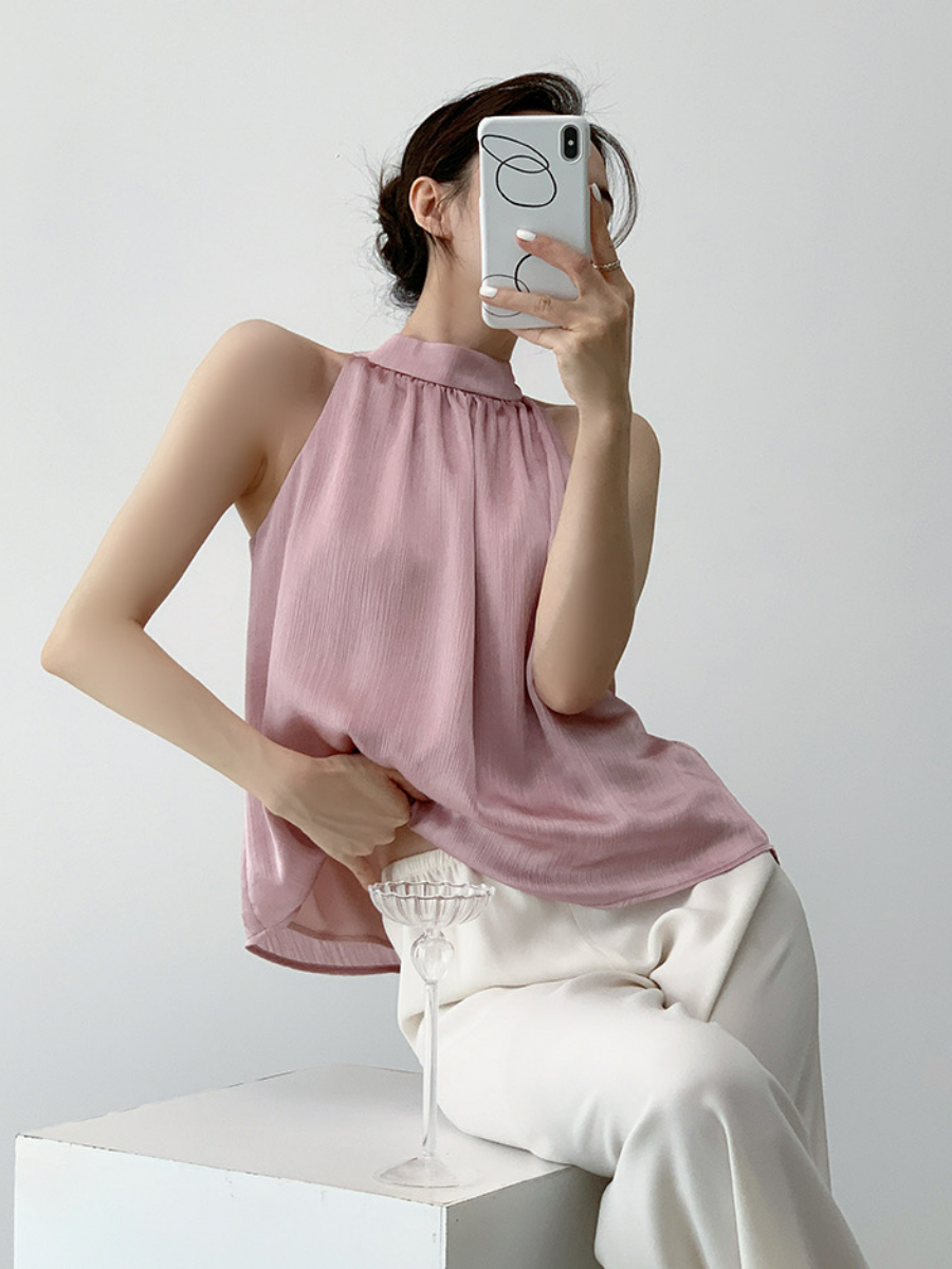 Niko Halter Neck Top-The Black Bow-