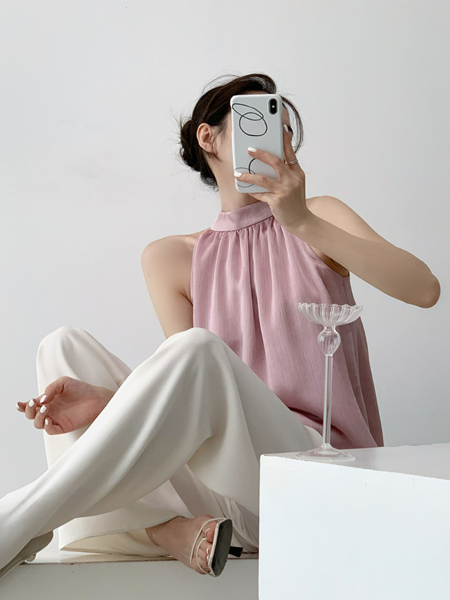 Niko Halter Neck Top-The Black Bow-