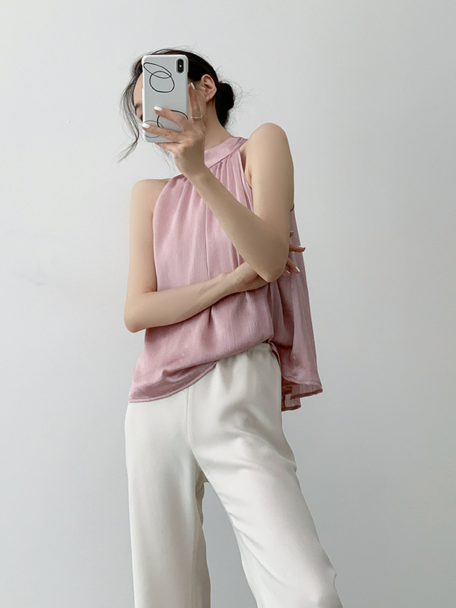 Niko Halter Neck Top-The Black Bow-