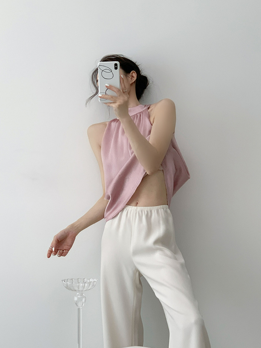 Niko Halter Neck Top-The Black Bow-