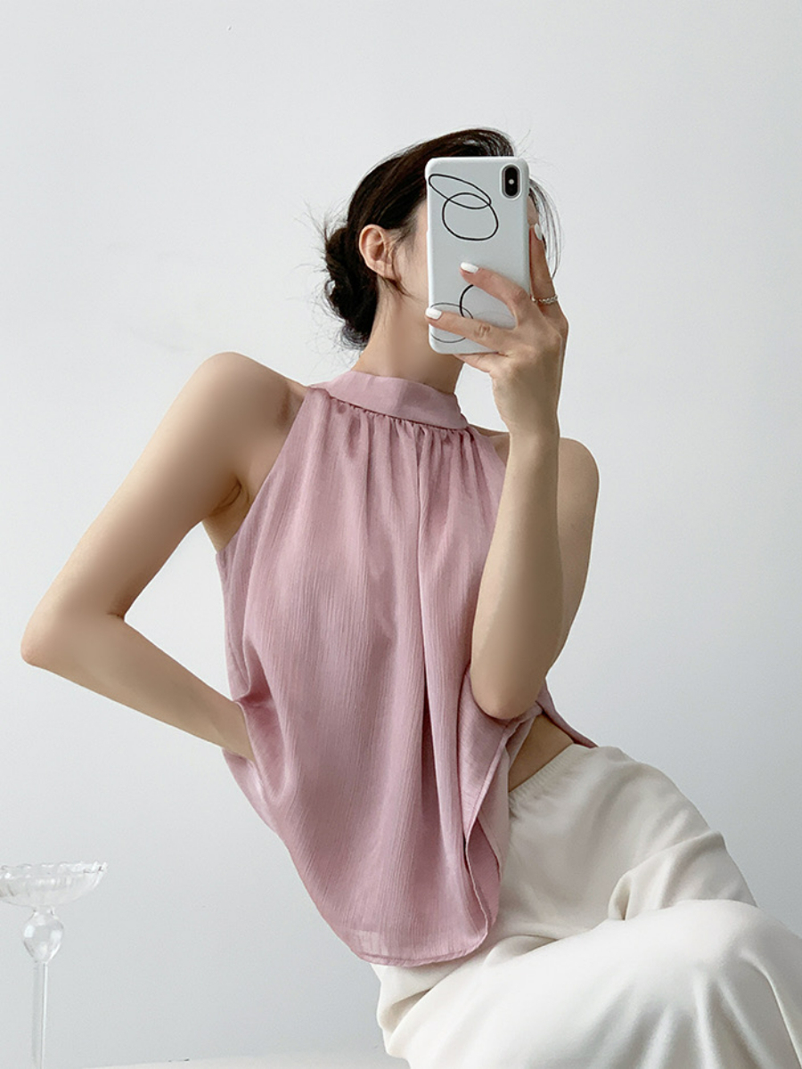 Niko Halter Neck Top-The Black Bow-