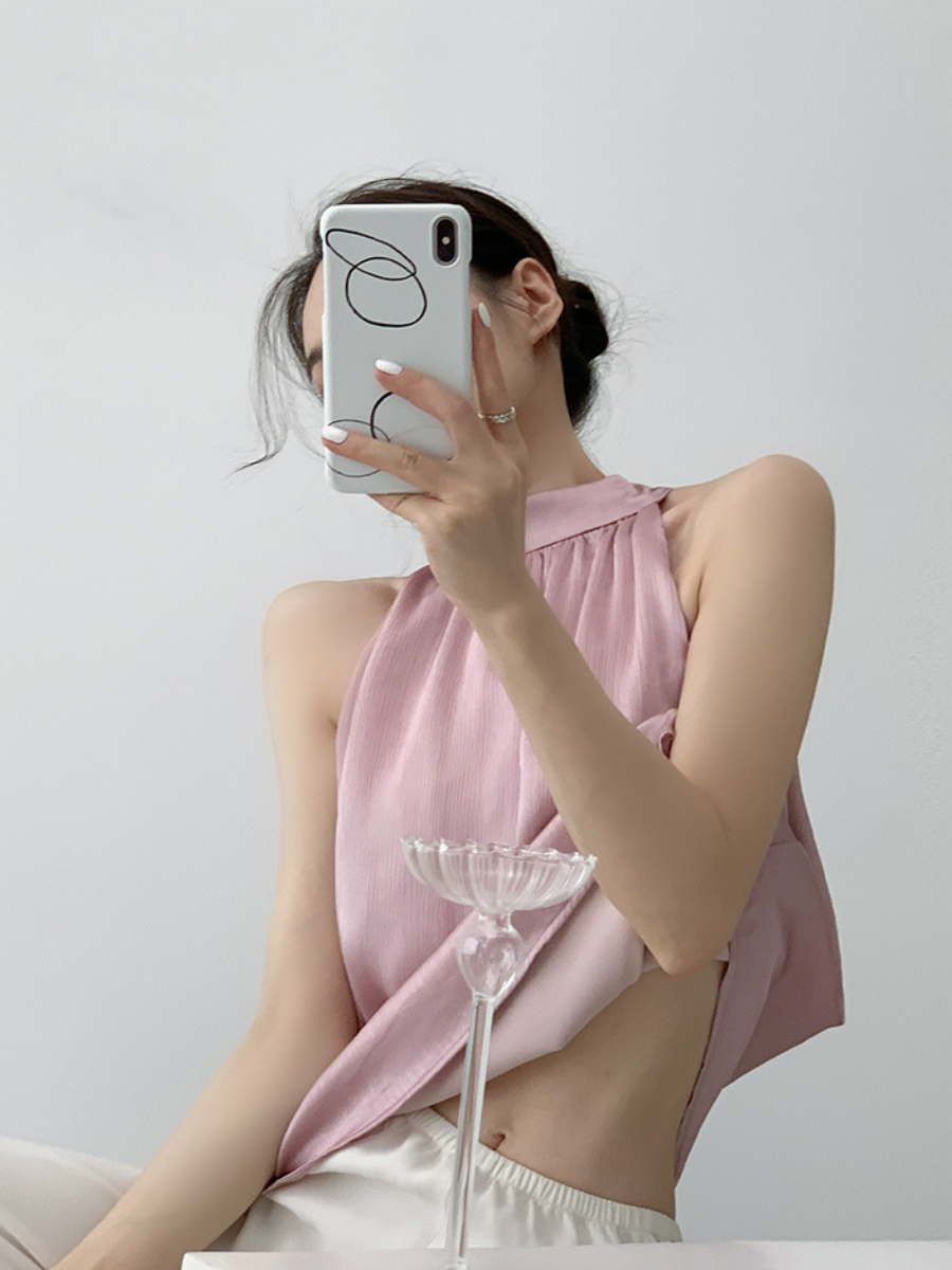 Niko Halter Neck Top-The Black Bow-