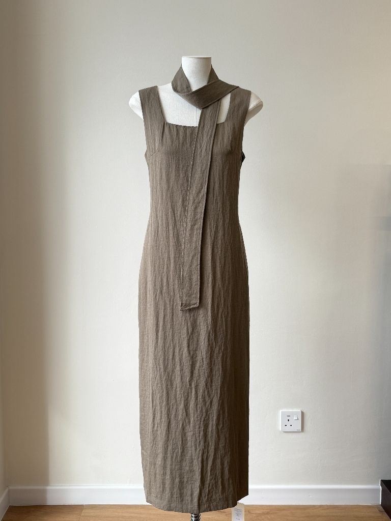 Cannie Square Neck Dress with Tie (DR102)