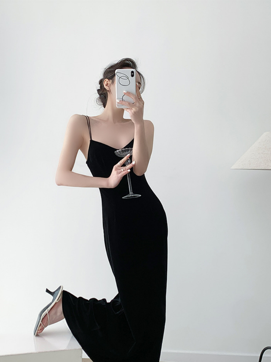 Nichelle Velvet Strap Dress-The Black Bow-