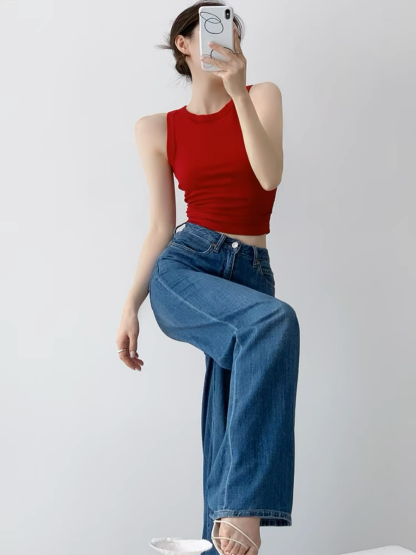 Nyx Round Neck Crop Top-The Black Bow-