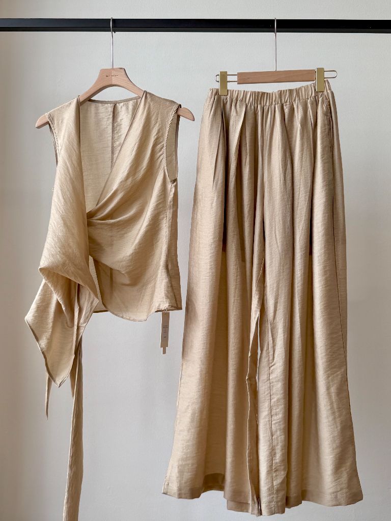 Lena Sleeveless Tied Up Top & Pants Set