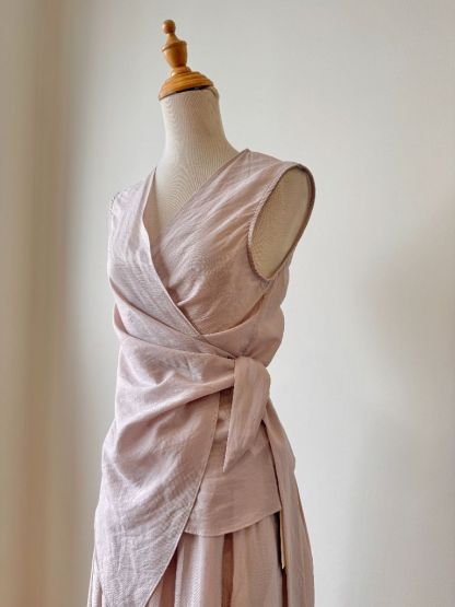 Lena Sleeveless Tied Up Top & Pants Set