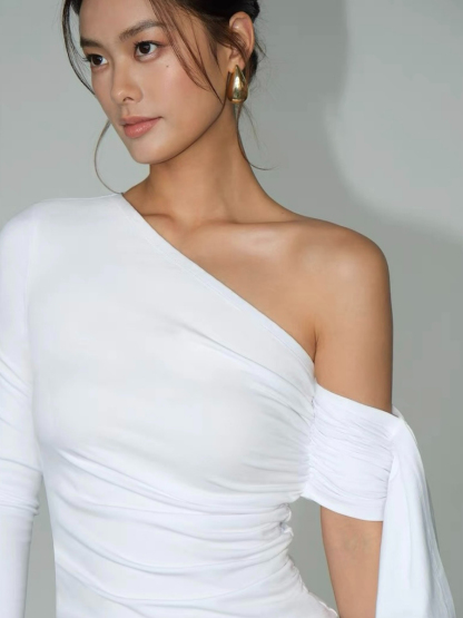 Jazmine One Shoulder Asymmetric Collar Top-The Black Bow-