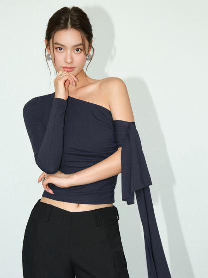 Jazmine One Shoulder Asymmetric Collar Top-The Black Bow-