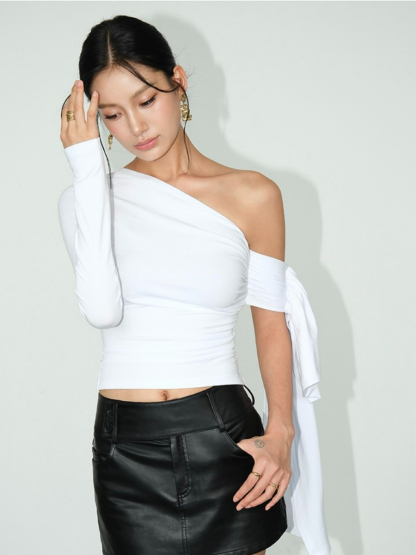 Jazmine One Shoulder Asymmetric Collar Top-The Black Bow-
