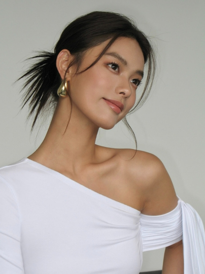 Jazmine One Shoulder Asymmetric Collar Top-The Black Bow-