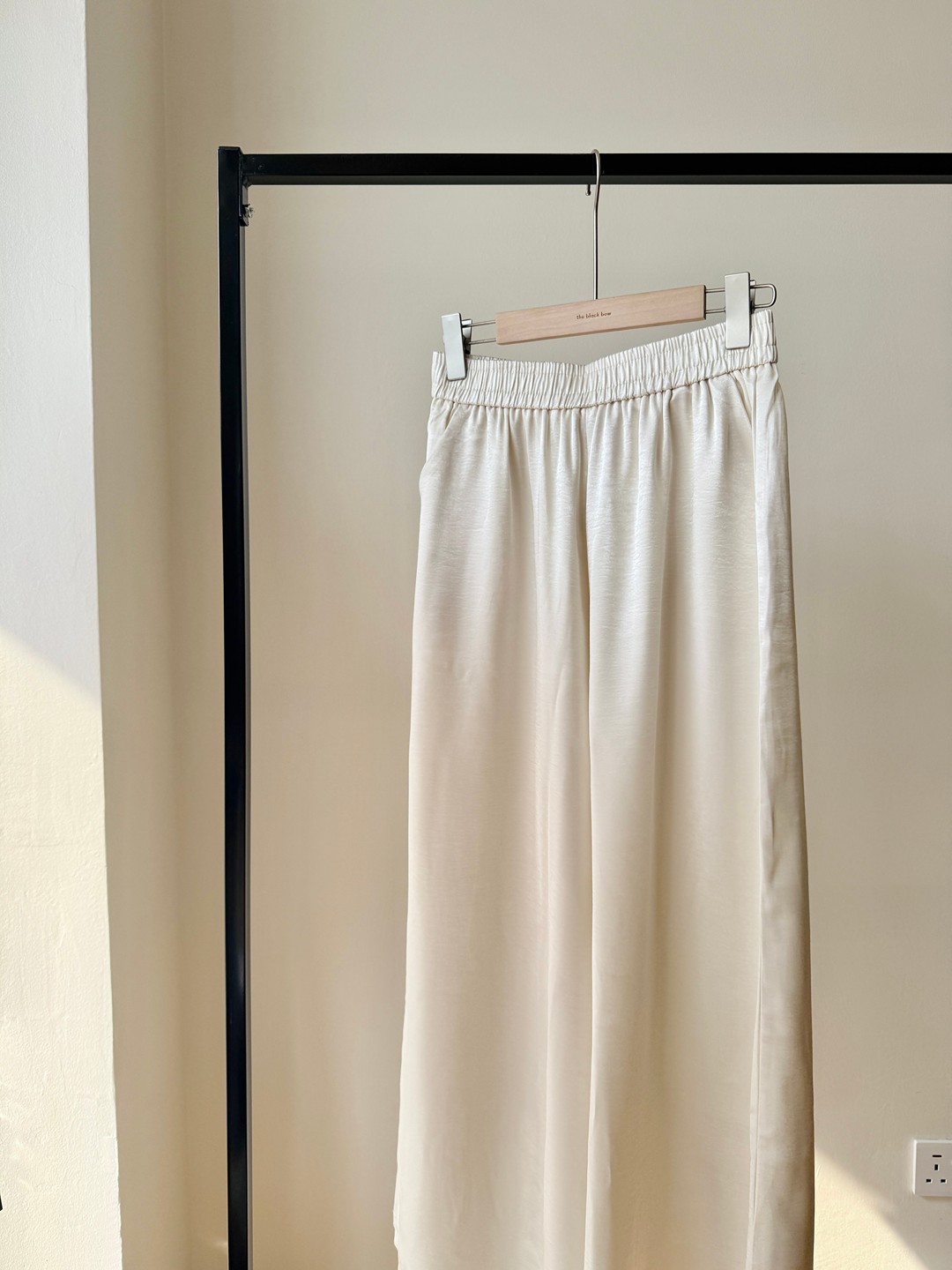 Ling Feng Satin Culottes