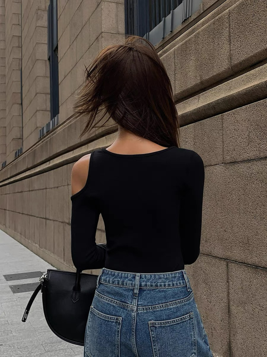 Judy Cold Shoulder Asymmetric Top-The Black Bow-