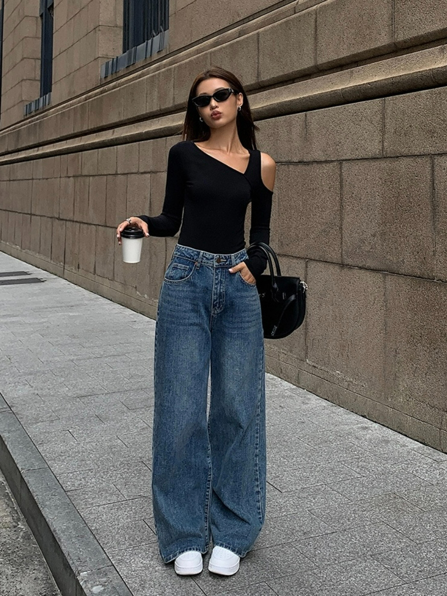 Judy Cold Shoulder Asymmetric Top-The Black Bow-