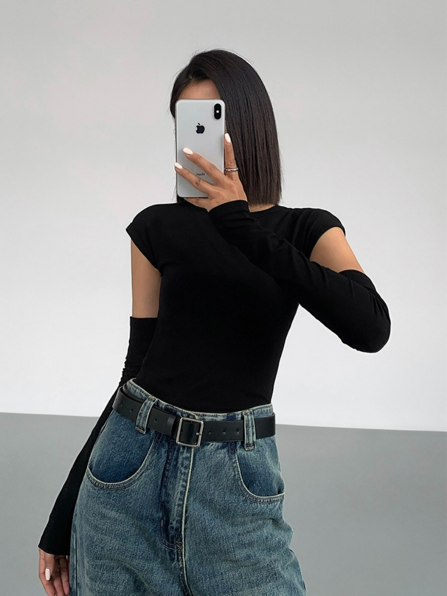 Janiya Cap Sleeve Top-The Black Bow-