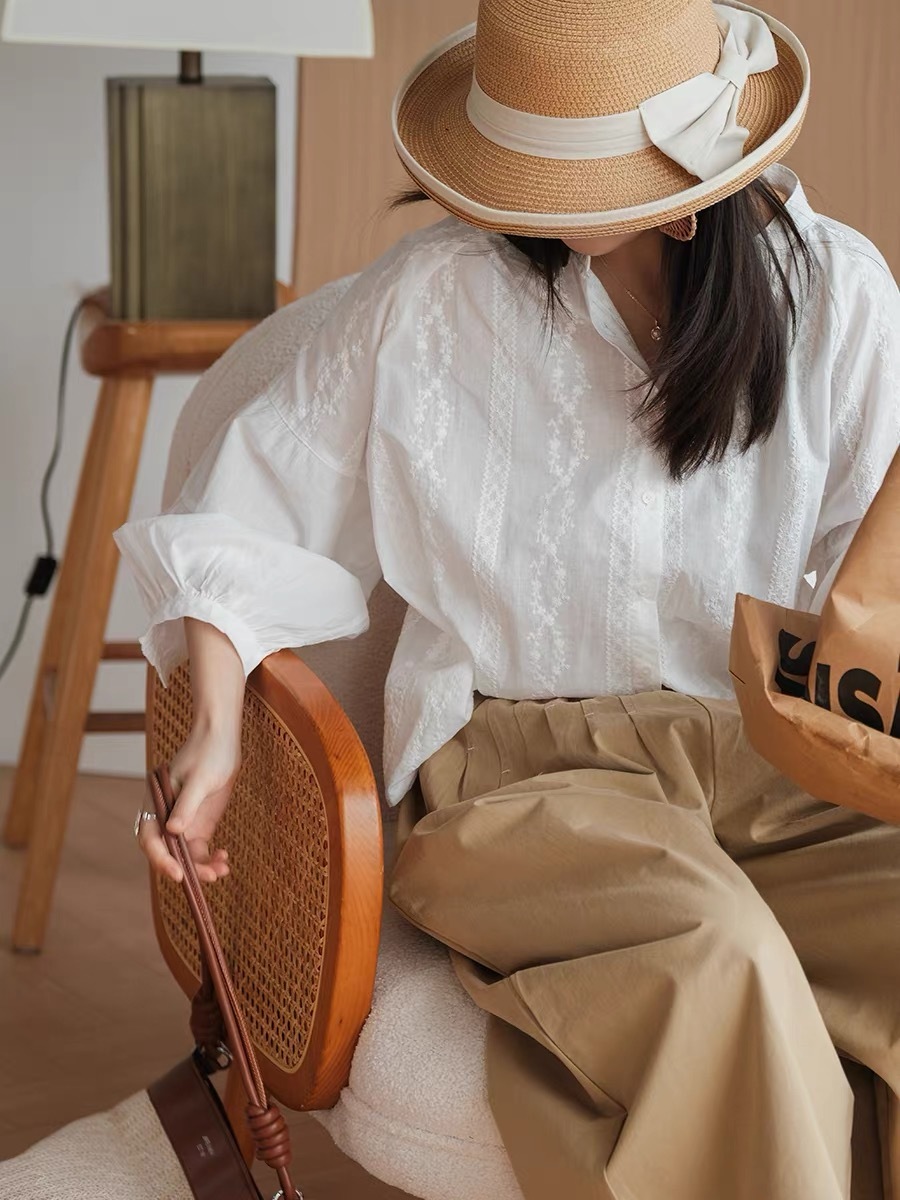 Ling Feng Stand Collar Floral Embosed Top