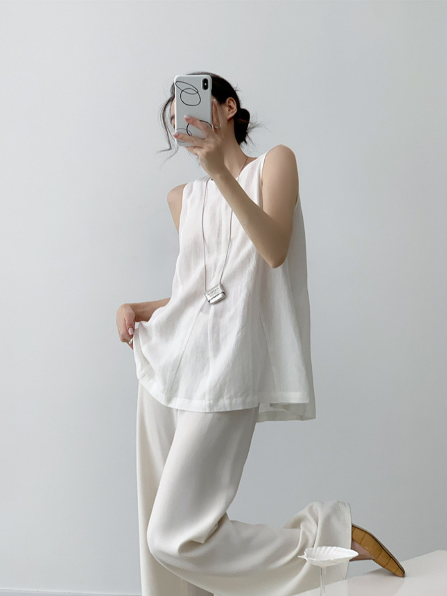 Xandele Sleeveless Linen Cotton Top-The Black Bow-