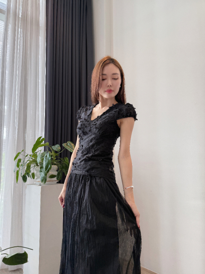 Chandriene 3D Floral Skirt Set (Discounted-M, L size)