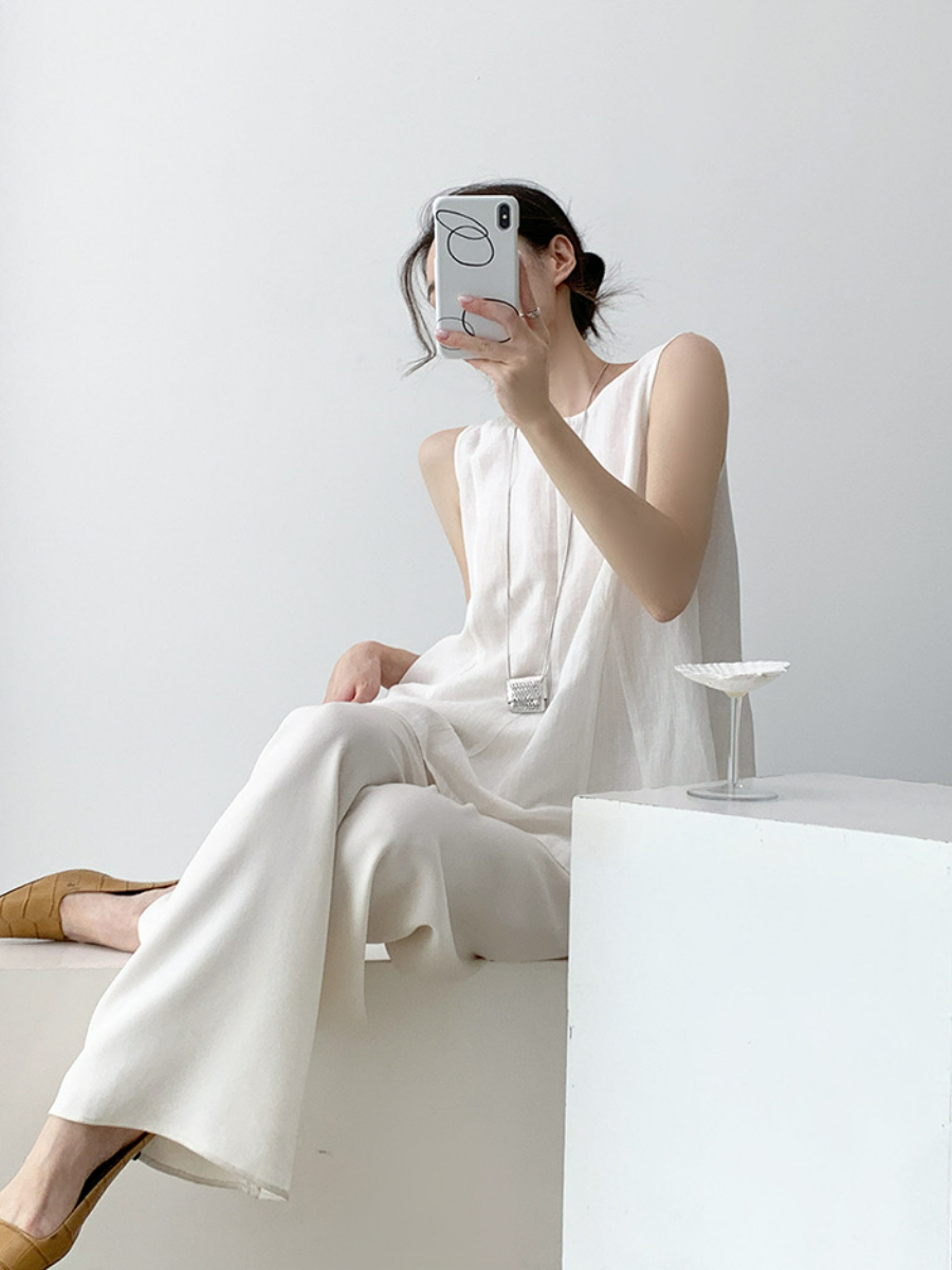 Xandele Sleeveless Linen Cotton Top-The Black Bow-