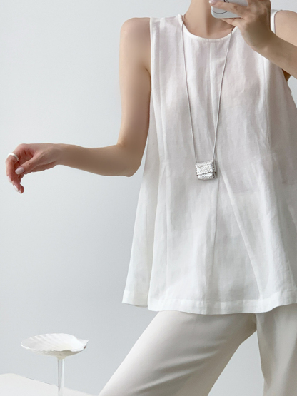 Xandele Sleeveless Linen Cotton Top-The Black Bow-
