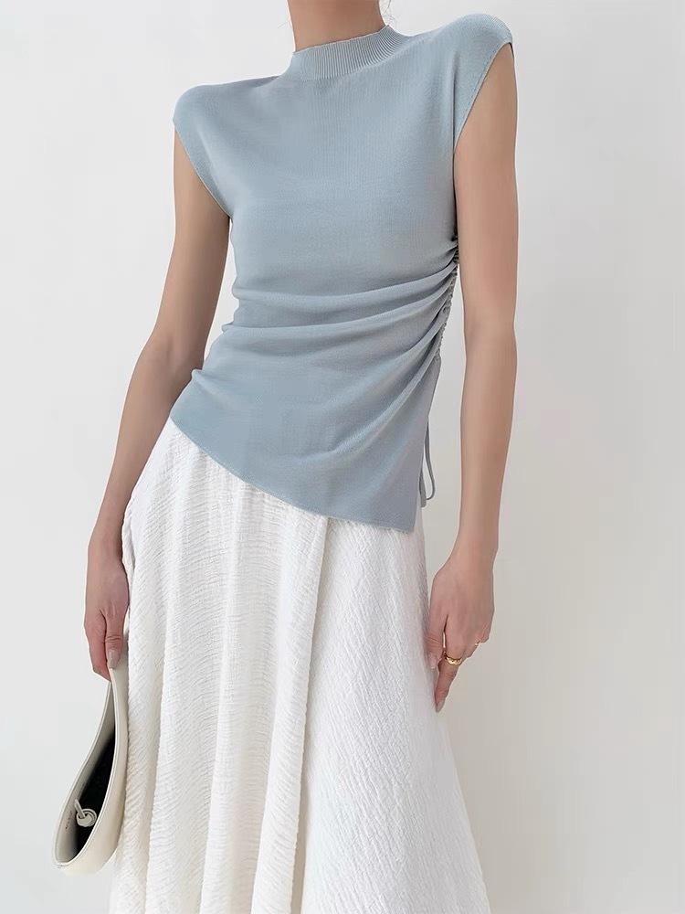 Ellie High Neck Side Ruched Back Button Knit Top-The Black Bow-