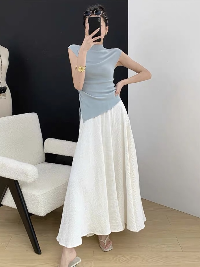 Ellie High Neck Side Ruched Back Button Knit Top-The Black Bow-