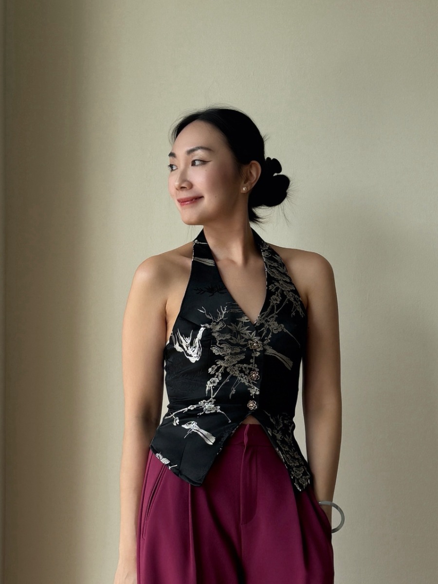 Shuang Mei Halter Neck Oriental Top