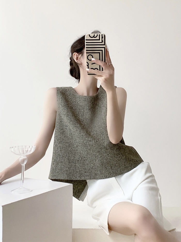 Debra Back Slit Sleeveles Top & Teaga Mid-Length Pants-The Black Bow-