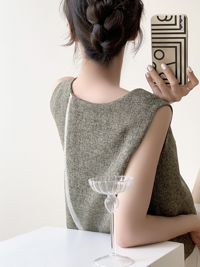 Debra Back Slit Sleeveles Top & Teaga Mid-Length Pants-The Black Bow-