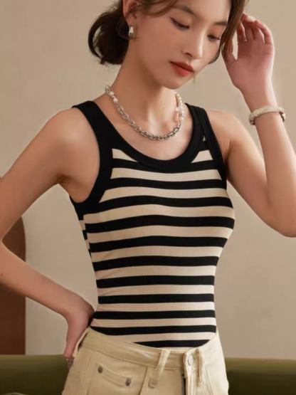 Queenie Stripe Padded Knit Top