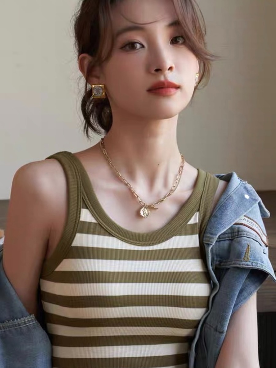 Queenie Stripe Padded Knit Top