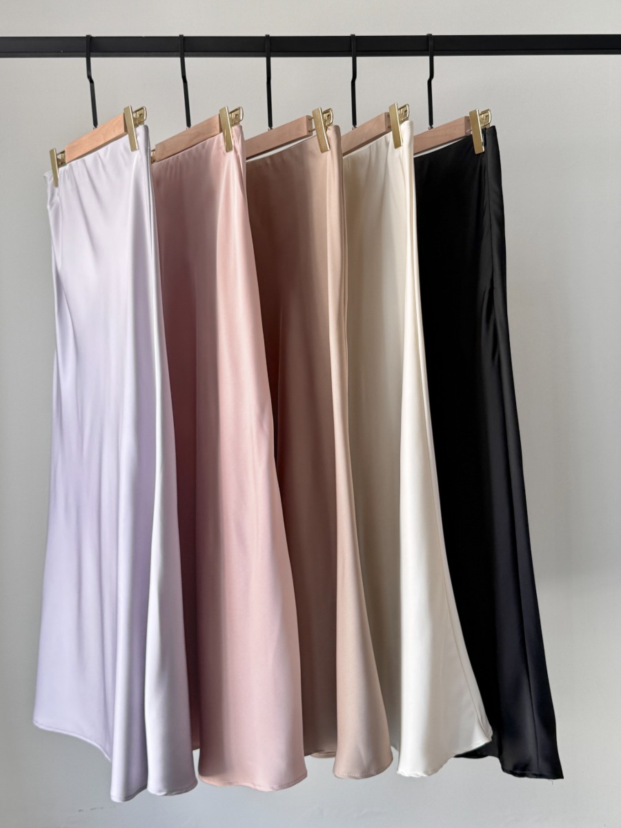 Cacaly Satin Bias Cutting Skirt-The Black Bow-