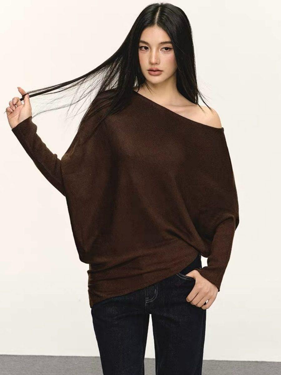 Olyne One-Shoulder Knit Top