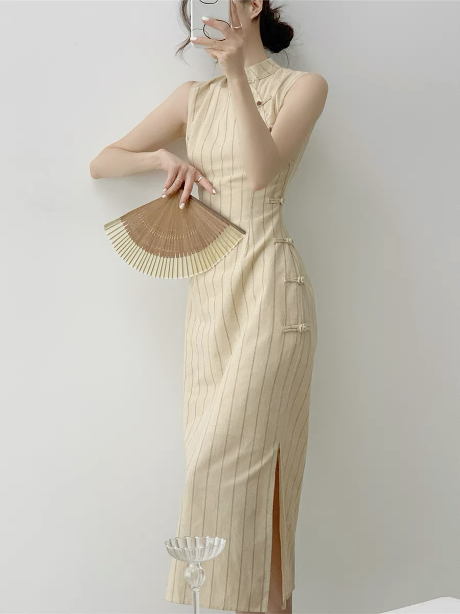 Xi Nin Stripe Linen Cheongsam-The Black Bow-