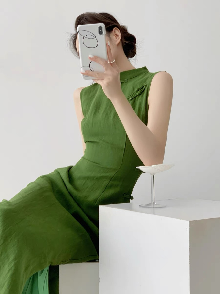 Xi Lv Linen Sleeveless Cheongsam-The Black Bow-